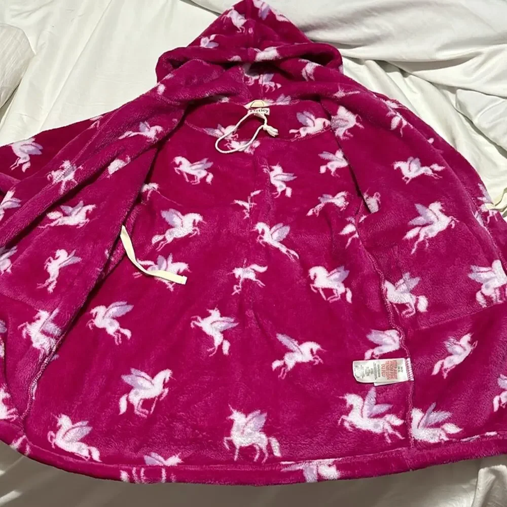 Hatley 4/5 hooded hot pink robe unicorn pegusus like new w/ pockets